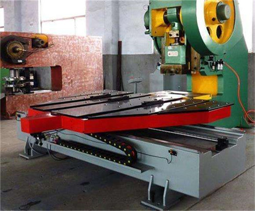 數(shù)控送料(liao)機的應(ying)用行業(ye)簡介