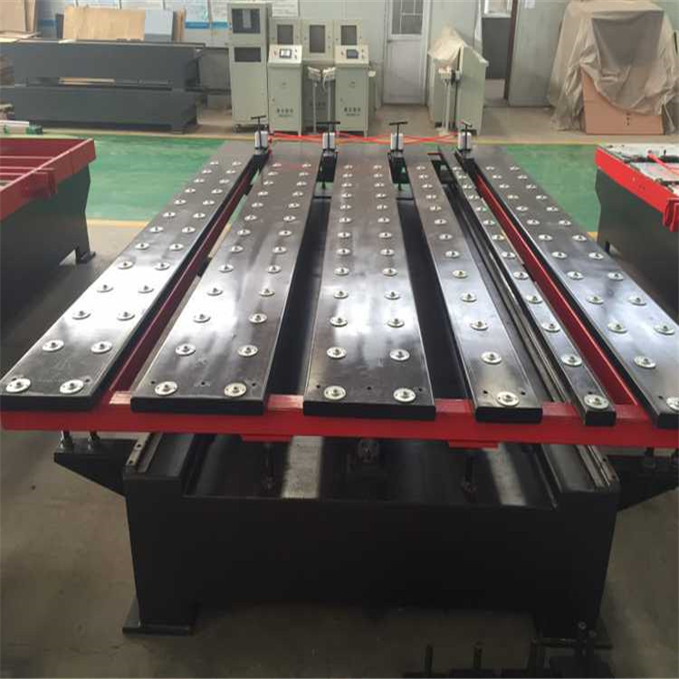 數控剪(jiǎn)闆送料機(ji)的安全操(cāo)作規程