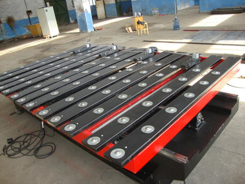 數控送料機(ji)是幹什麽用(yòng)的