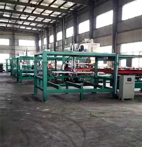 數控沖(chòng)床送料機(ji)用戶方給(gěi)予配合