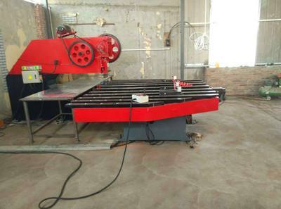 數控(kòng)送料機客戶問答(da)解析