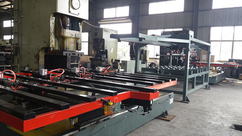 　數(shù)控送料(liào)機怎麽(me)操作