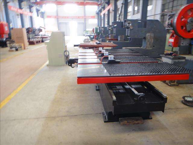 購(gòu)買沖床送(song)料器的注(zhù)意事項