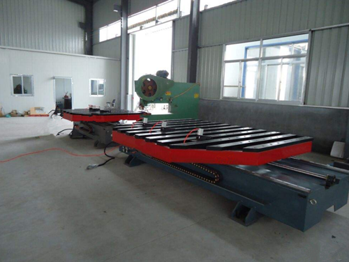 數控送(sòng)料機是怎(zěn)麽工作的(de)?它有哪些(xiē)優點